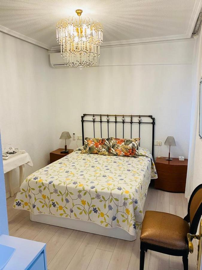 Pension Antonio Guesthouse Alicante Eksteriør billede